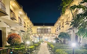 Baguio Holiday Villas